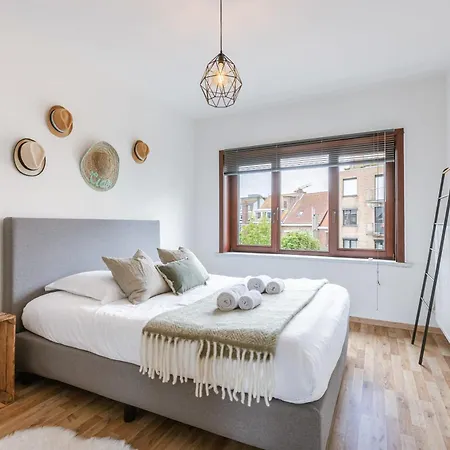 Huswell - Cozy On Walking Distance From The Beach