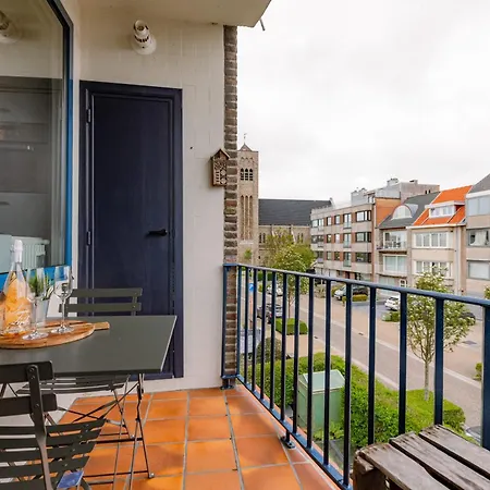 Huswell - Cozy On Walking Distance From The Beach