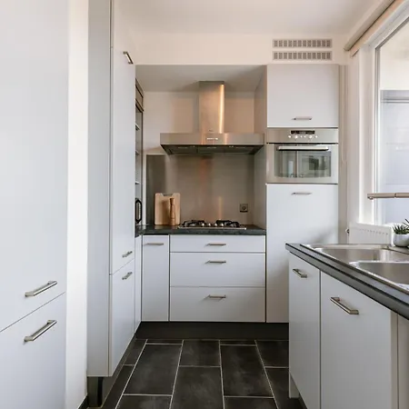 Huswell - Cozy On Walking Distance From The Apartman Ostende